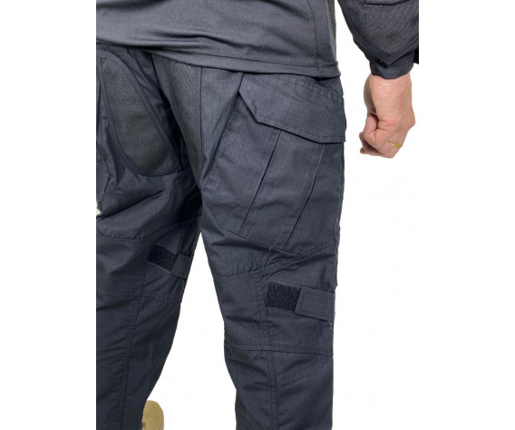 Фото: “Костюм с защитными подушками черный”, купить в интернет магазине