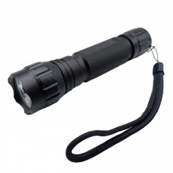 Фото: “Тактический подствольный фонарь с выносной кнопкой”