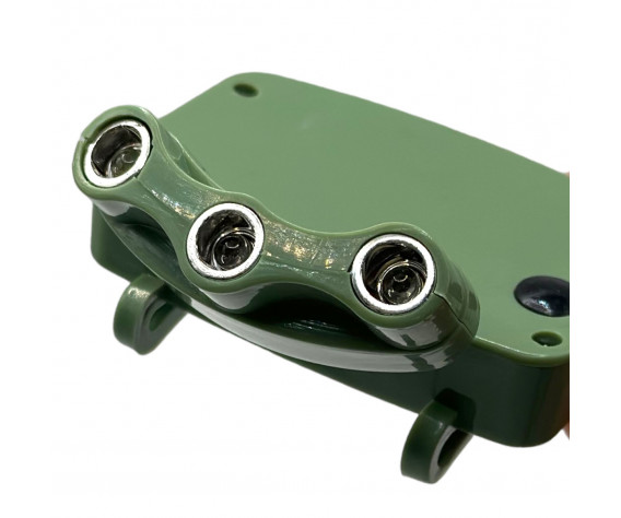 Фото: “Светодиодный фонарик с креплением на козырек кепки”, купить в интернет магазине