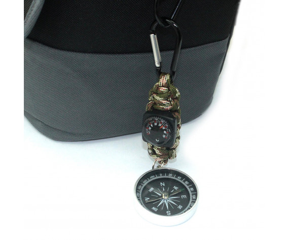 Фото: “Походный компас на брелке с термометром и карабином”, купить в интернет магазине