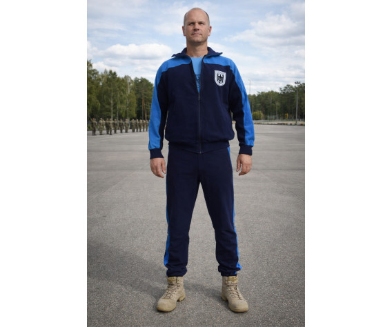 Фото: “Костюм спортивный трикотажный Бундесвер (Германия), Синяя, б/у.”, купить в интернет магазине