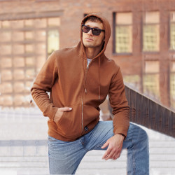 Фото: “Худи Reds Caramel | Army Stroll”