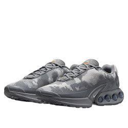 Фото: “Кроссовки U Air Max Dn Nike, цвет Cool Grey/Metallic Silver”, купить в интернет магазине