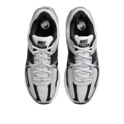 Фото: “Кроссовки U Zoom Vomero 5 Nike, цвет Metallic Silver/Black”