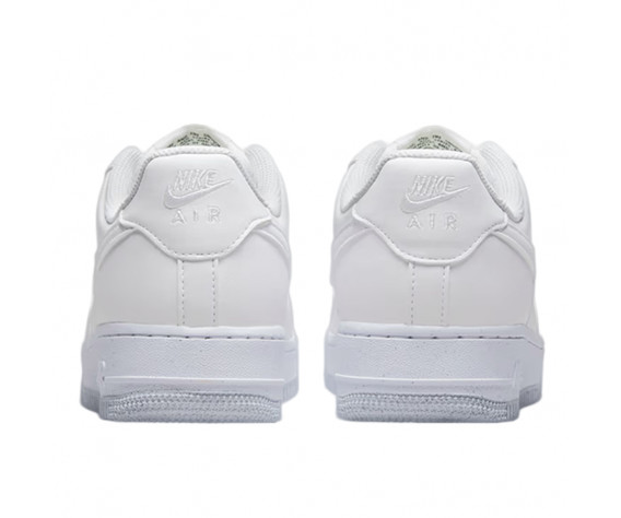 Фото: “Кеды W Air Force 1 '07 Next Nature Nike, цвет White”, купить в интернет магазине