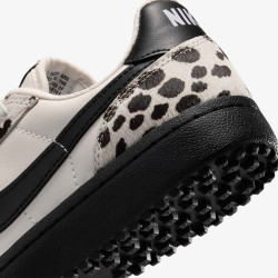 Фото: “Кеды W Field General Nike, цвет Phantom/Black”