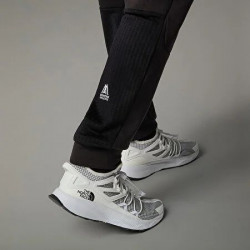 Превью товара: “Брюки M Mountain Athletics Fleece Joggers TNF, цвет Black”, купить в интернет магазине