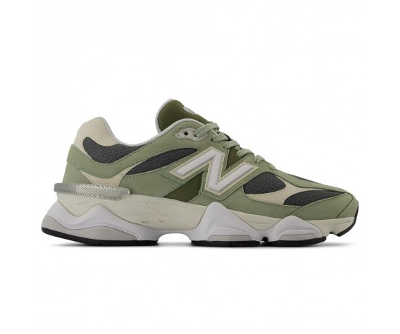 Фото: “Кроссовки U 9060 New Balance, цвет Garter Snake”, купить в интернет магазине