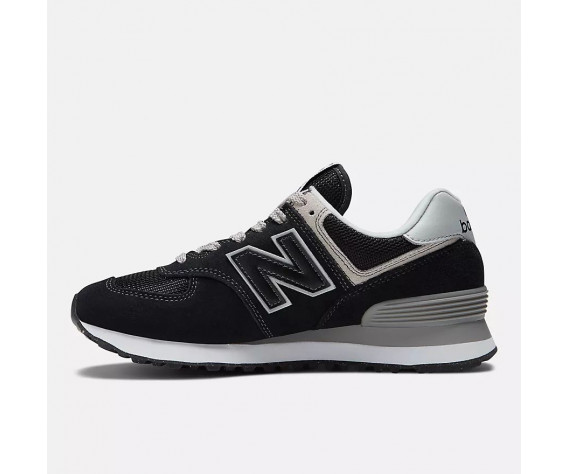 Фото: “Кроссовки W 574 New Balance, цвет Black/White”, купить в интернет магазине