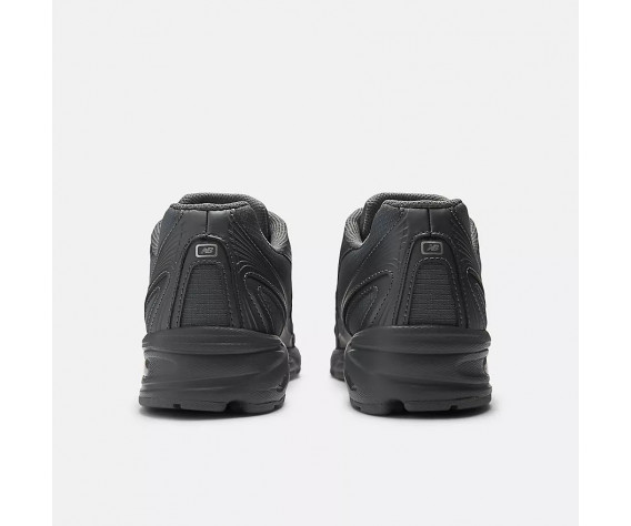 Фото: “Кроссовки U 740 New Balance, цвет Castlerock/Silver Metallic”, купить в интернет магазине