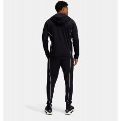 Превью товара: “Костюм EMEA Tracksuit Novelty Under Armour, цвет Black”, купить в интернет магазине