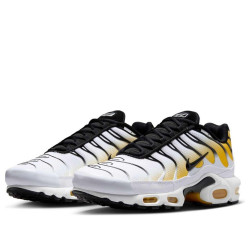Фото: “Кроссовки M Air Max Plus Nike, цвет White/Varsity Maize/Black”, купить в интернет магазине