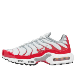 Превью товара: “Кроссовки U Air Max Plus Nike, цвет White/Wolf Grey/University Red”, купить в интернет магазине