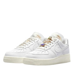 Фото: “Кеды W Air Force 1 Low Premium Nike, цвет Summit White/Sea”, купить в интернет магазине