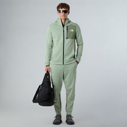 Превью товара: “Брюки M Mountain Athletics Fleece Joggers TNF, цвет Green”, купить в интернет магазине
