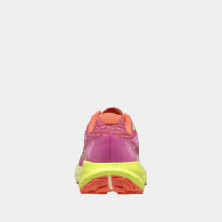 Превью товара: “Кроссовки W Kestrel Trail Running HH, цвет Meta Pink”, купить в интернет магазине