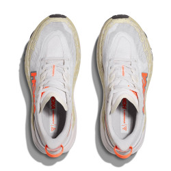 Превью товара: “Кроссовки W Speedgoat 6 HOKA, цвет White/Neon Tangerine”, купить в интернет магазине