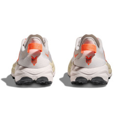 Превью товара: “Кроссовки W Speedgoat 6 HOKA, цвет White/Neon Tangerine”, купить в интернет магазине