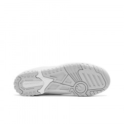 Превью товара: “Кроссовки M 550 New Balance, цвет White”, купить в интернет магазине