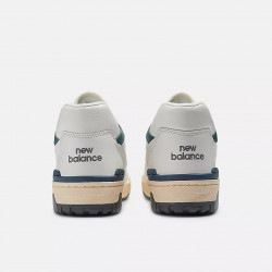 Превью товара: “Кроссовки U 550 New Balance, цвет White/New Spruce”, купить в интернет магазине