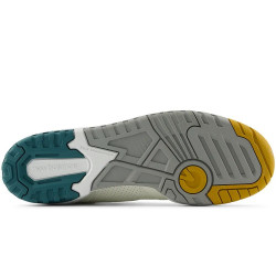 Превью товара: “Кроссовки U 550 New Balance, цвет White/Green Mustard”, купить в интернет магазине