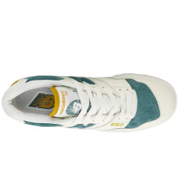 Превью товара: “Кроссовки U 550 New Balance, цвет White/Green Mustard”, купить в интернет магазине