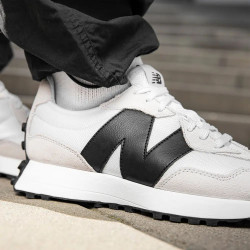 Превью товара: “Кроссовки M 327 New Balance, цвет White”, купить в интернет магазине