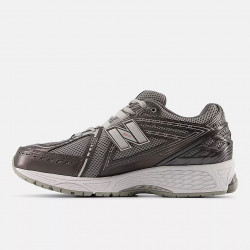 Превью товара: “Кроссовки U 1906R New Balance, цвет Black Metallic”, купить в интернет магазине