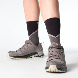 Превью товара: “Кроссовки W XA PRO 3D V9 GTX Salomon, цвет Plum Kitten/Black”, купить в интернет магазине