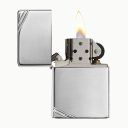 Превью товара: “Зажигалка Zippo Vintage, High Polish Chrome, цвет серебристый”, купить в интернет магазине