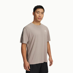Фото: “Футболка M Tech Taping Under Armour, цвет Timberwolf Taupe/Black/White”, купить в интернет магазине