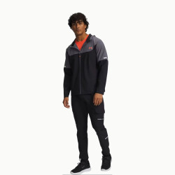 Фото: “Брюки M Tech Utility Woven Under Armour, цвет Black/Castlerock/Venom Red”, купить в интернет магазине