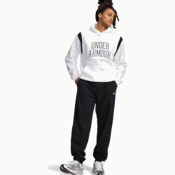 Превью товара: “Брюки Rival Fleece Nov Under Armour, цвет Black”, купить в интернет магазине