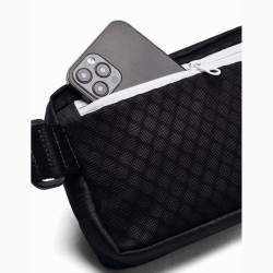 Превью товара: “Сумка поясная Essential Crossbody UA, цвет Black/White”, купить в интернет магазине