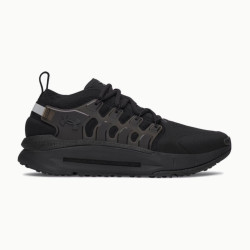 Фото: “Кроссовки Phantom X Under Armour, цвет Ultimate Black”, купить в интернет магазине