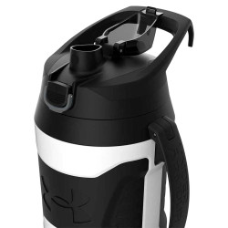 Превью товара: “Бутылка Playmaker Jug 1,9л Under Armour, цвет White”, купить в интернет магазине