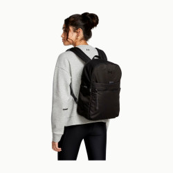 Превью товара: “Рюкзак Studio Campus Under Armour, цвет Black (19,5л)”, купить в интернет магазине
