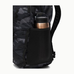 Превью товара: “Рюкзак Hustle Sport 6.0 Under Armour, цвет Black/Metallic Black (26л)”, купить в интернет магазине